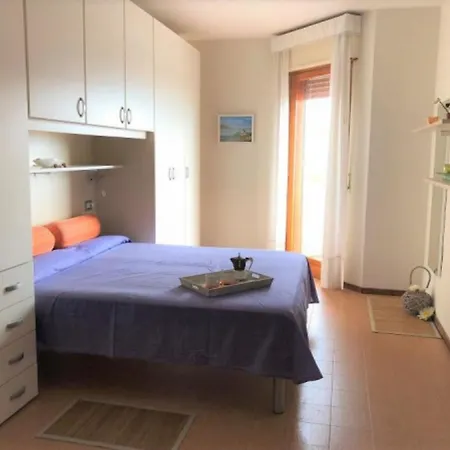 Two-room Facing The Sea With A Beautiful View Apartment *